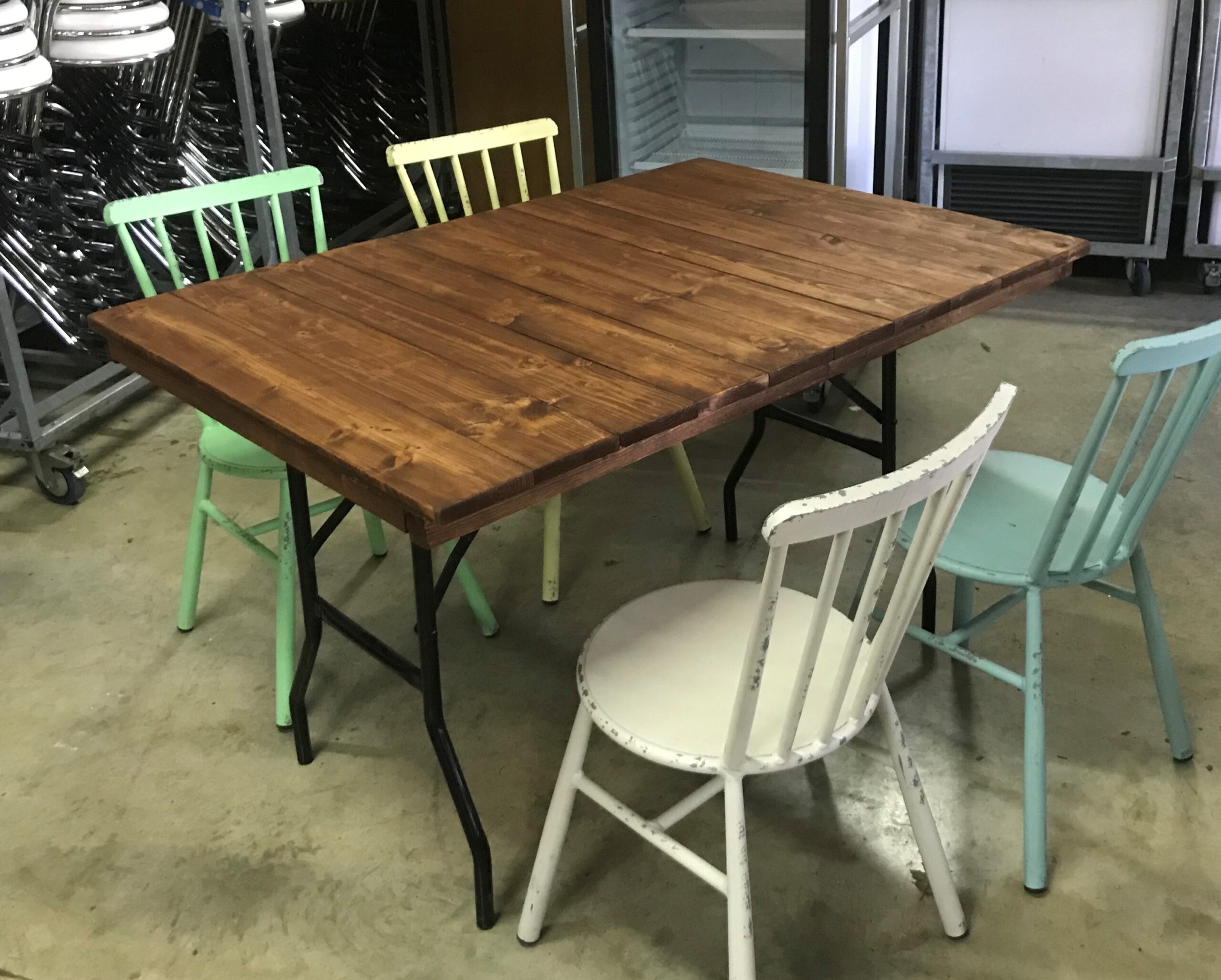 Tafel Friends 128 x 90 cm